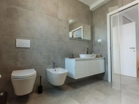 Villa Andris – Piscine privée et jardin à Ližnjan : photo 36