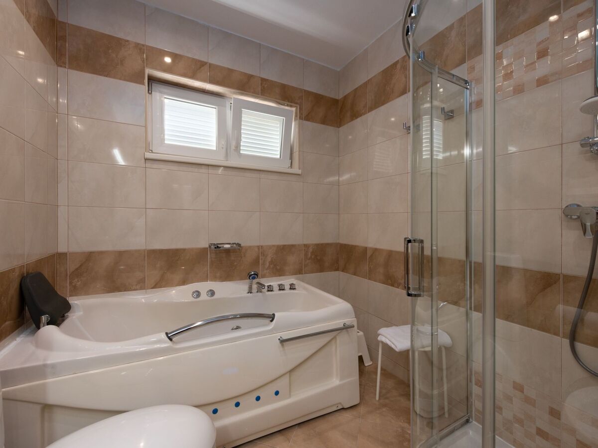 Villa Sv. Petar – Maison 10 pers. avec piscine à Opatija - Photo 16