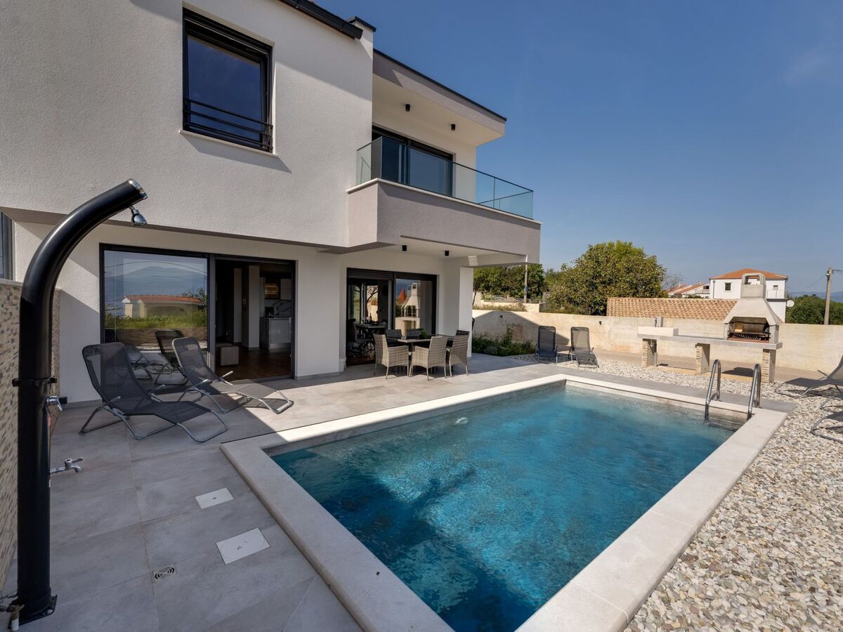Villa Rosemary à Garica : piscine privée et vue mer - Photo 7