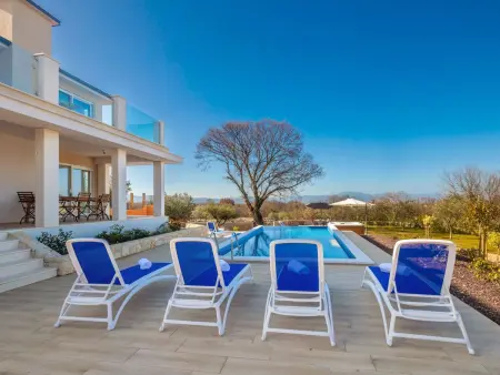 Villa Roko, maison 8 pers. avec piscine privée à Krk : photo 11