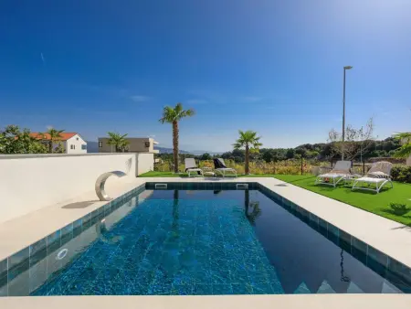 Villa 4 chambres avec piscine chauffée à Krk : photo 3