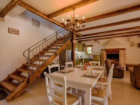 Villa Justina à Krk : 3 chambres, piscine et parking privé : photo 18