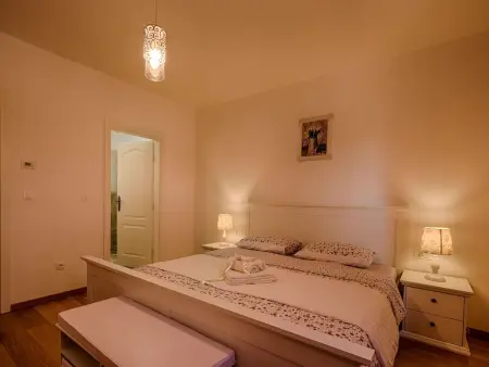 Villa Justina à Krk : 3 chambres, piscine et parking privé : photo 27