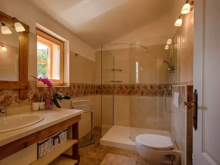 Villa Justina à Krk : 3 chambres, piscine et parking privé : photo 29