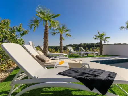 Villa neuve avec piscine chauffée à Krk : photo 6