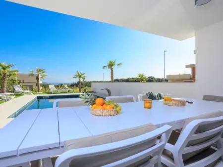 Villa neuve avec piscine chauffée à Krk : photo 11