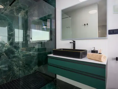 Villa neuve avec piscine chauffée à Krk : photo 30