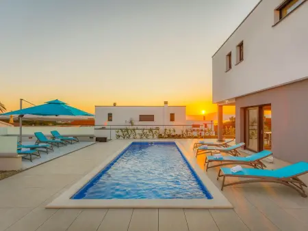 Villa Lea Magdalena I, 10 pers., piscine & spa à Krk : photo 42