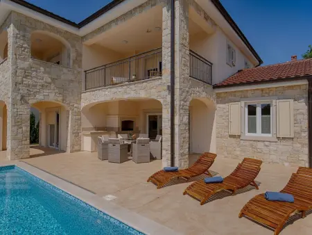 Villa avec piscine privée 40 m² à Pinezići : photo 4