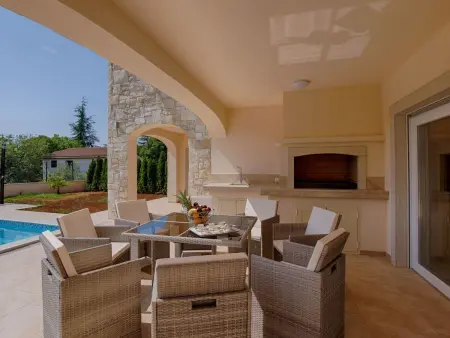 Villa avec piscine privée 40 m² à Pinezići : photo 15