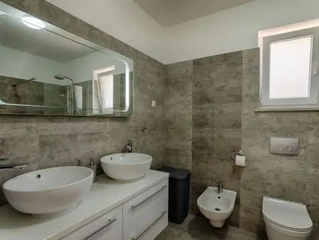 Villa avec piscine privée 40 m² à Pinezići : photo 31