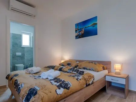 Villa avec piscine privée 40 m² à Pinezići : photo 36