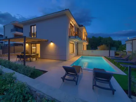 Maison Lana avec piscine privée à Krk : photo 39