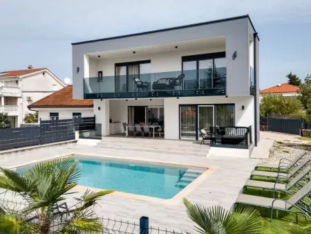 Villa 4 chambres avec piscine à 600 m de la plage, Krk : photo 2