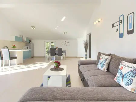 Villa Vrh avec piscine privée à Krk : photo 14
