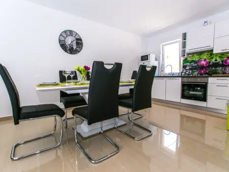Maison Green sur l'île de Krk avec piscine privée : photo 2