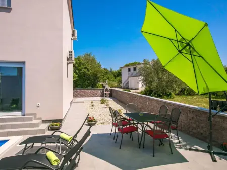 Maison Green sur l'île de Krk avec piscine privée : photo 10