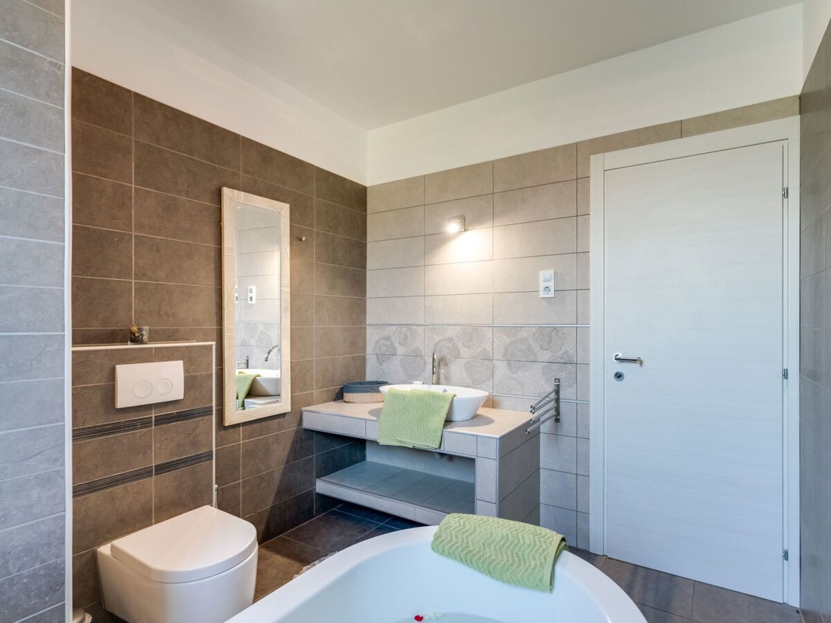 Villa View – Maison 8 pers. avec piscine et vue mer - Photo 35