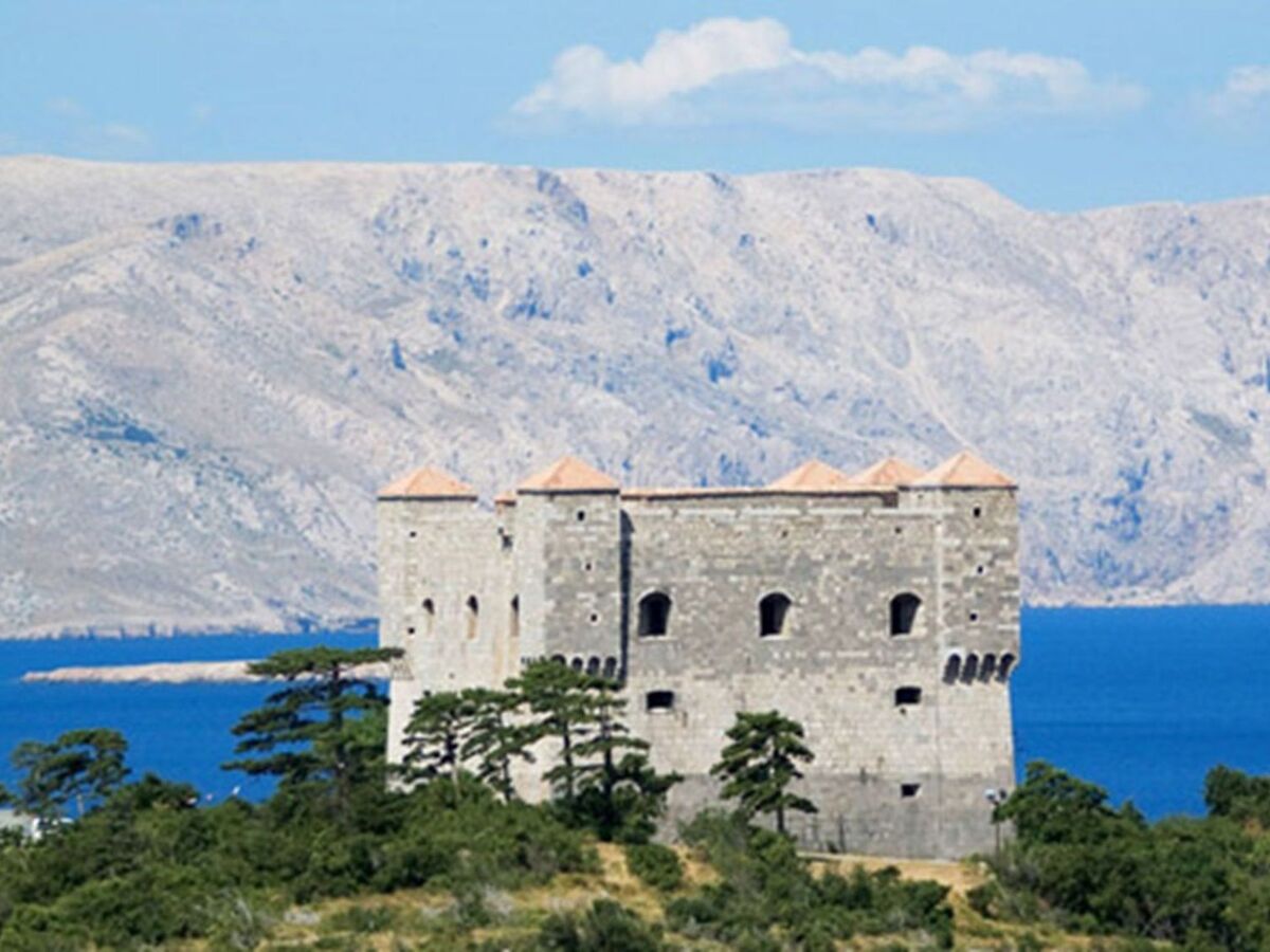 Villa Lea à Senj : 10 pers, piscine & vue Adriatique - Photo 6