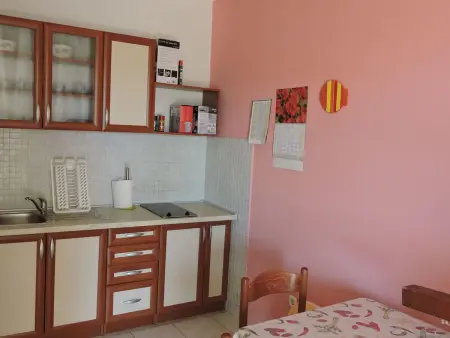 Maison avec balcon couvert à 850 m de la mer, Novalja : photo 11