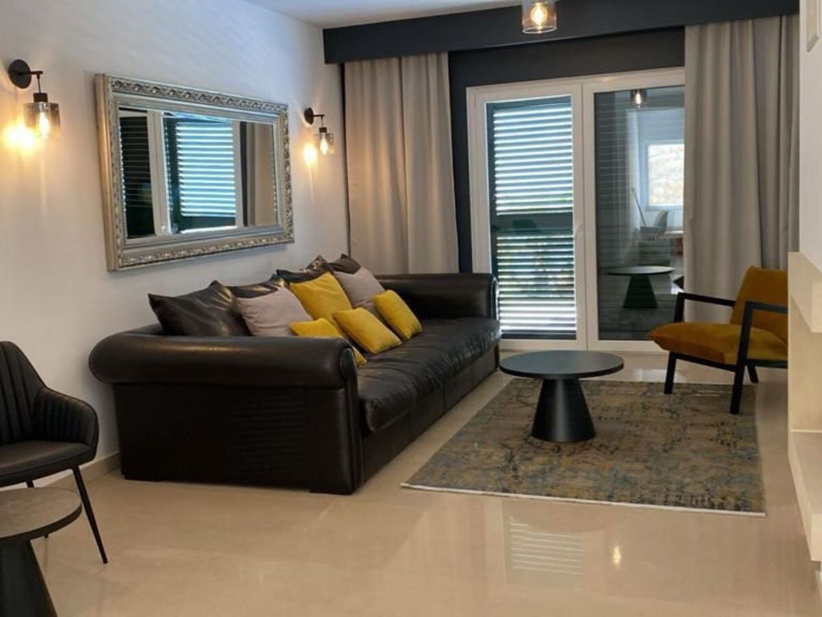 Villa moderne Vinjerac, piscine et vue mer panoramique - Photo 18