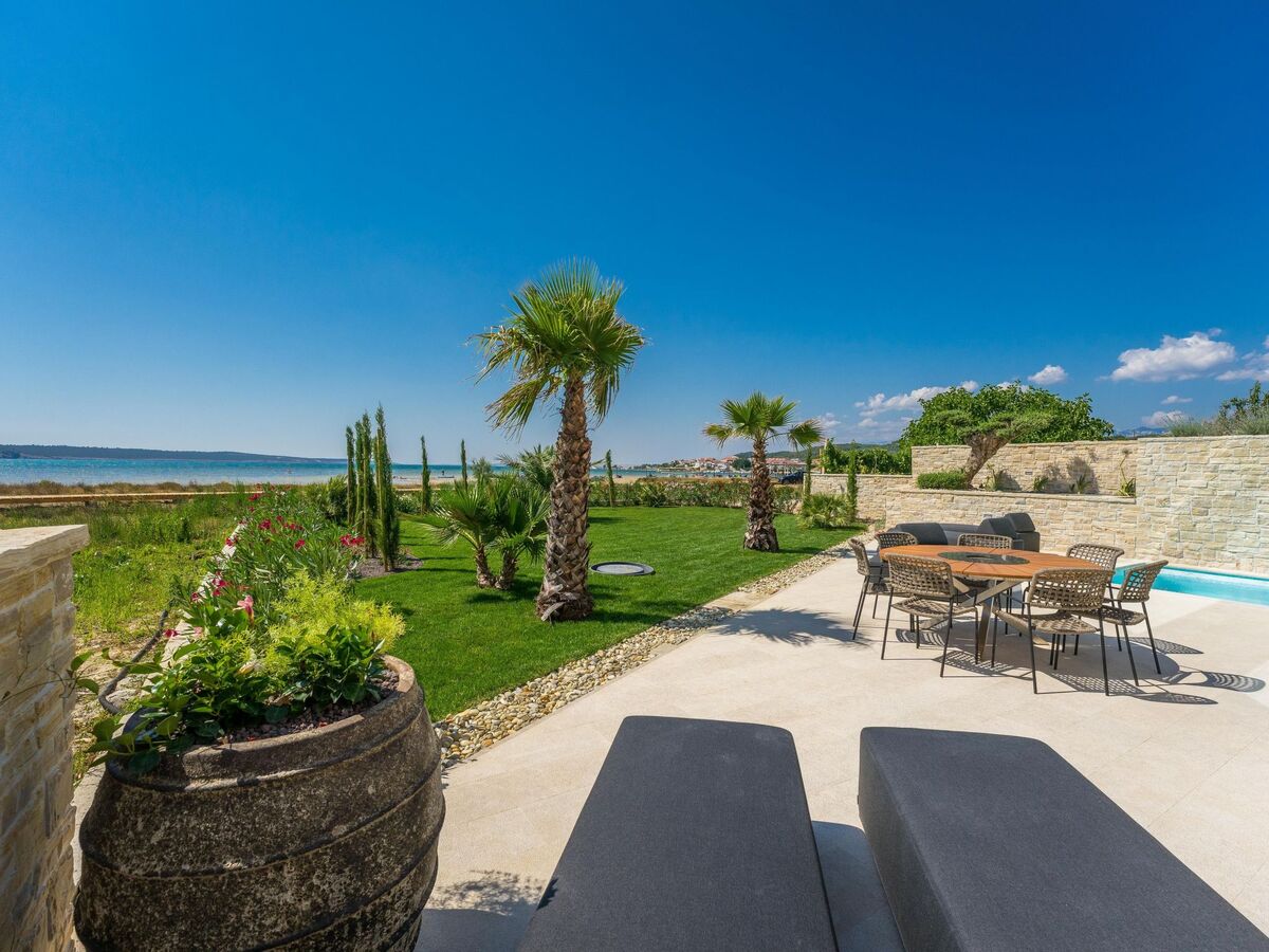 Four Seasons Ljubac – Maison de luxe pieds dans l'eau - Photo 9