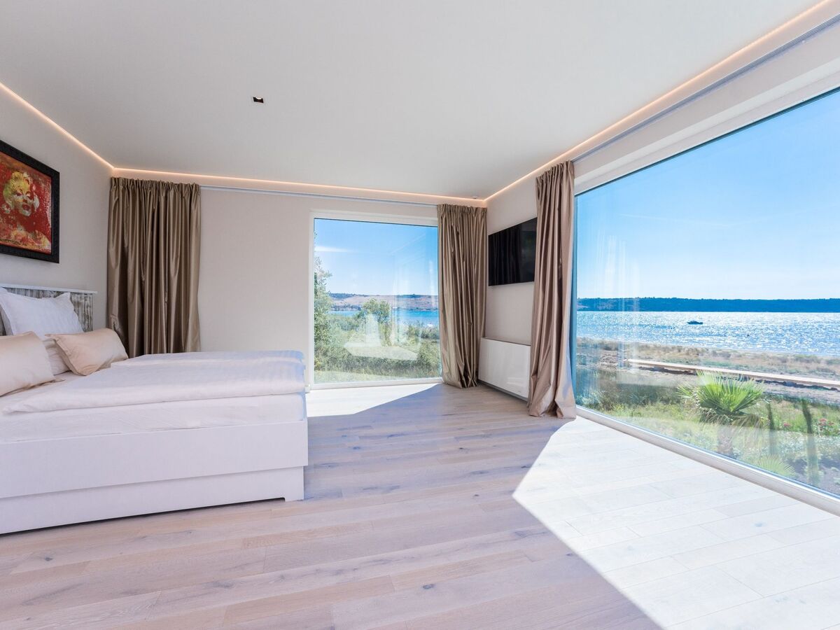 Four Seasons Ljubac – Maison de luxe pieds dans l'eau - Photo 12