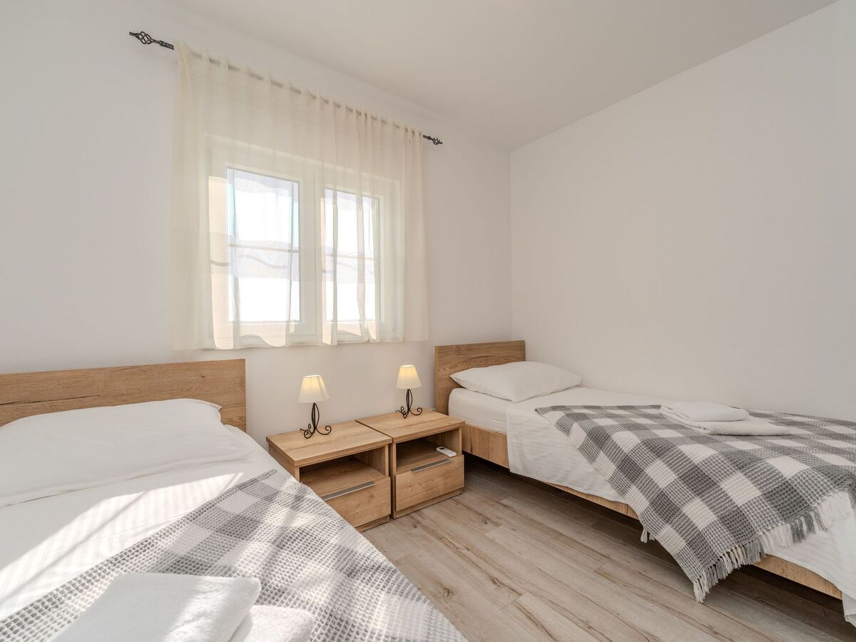 Maison Holida Jurkin, 9 personnes, 2 appartements à Nin - Photo 37