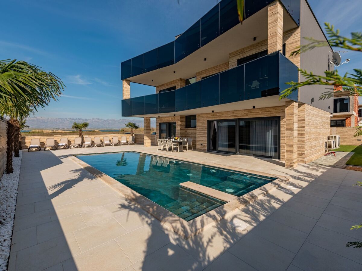 Villa Travera 3 - Maison 10 pers., piscine chauffée, 100m plage - Photo 1