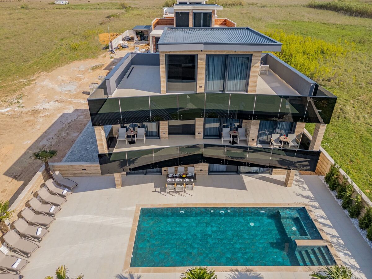 Villa Travera 3 - Maison 10 pers., piscine chauffée, 100m plage - Photo 3