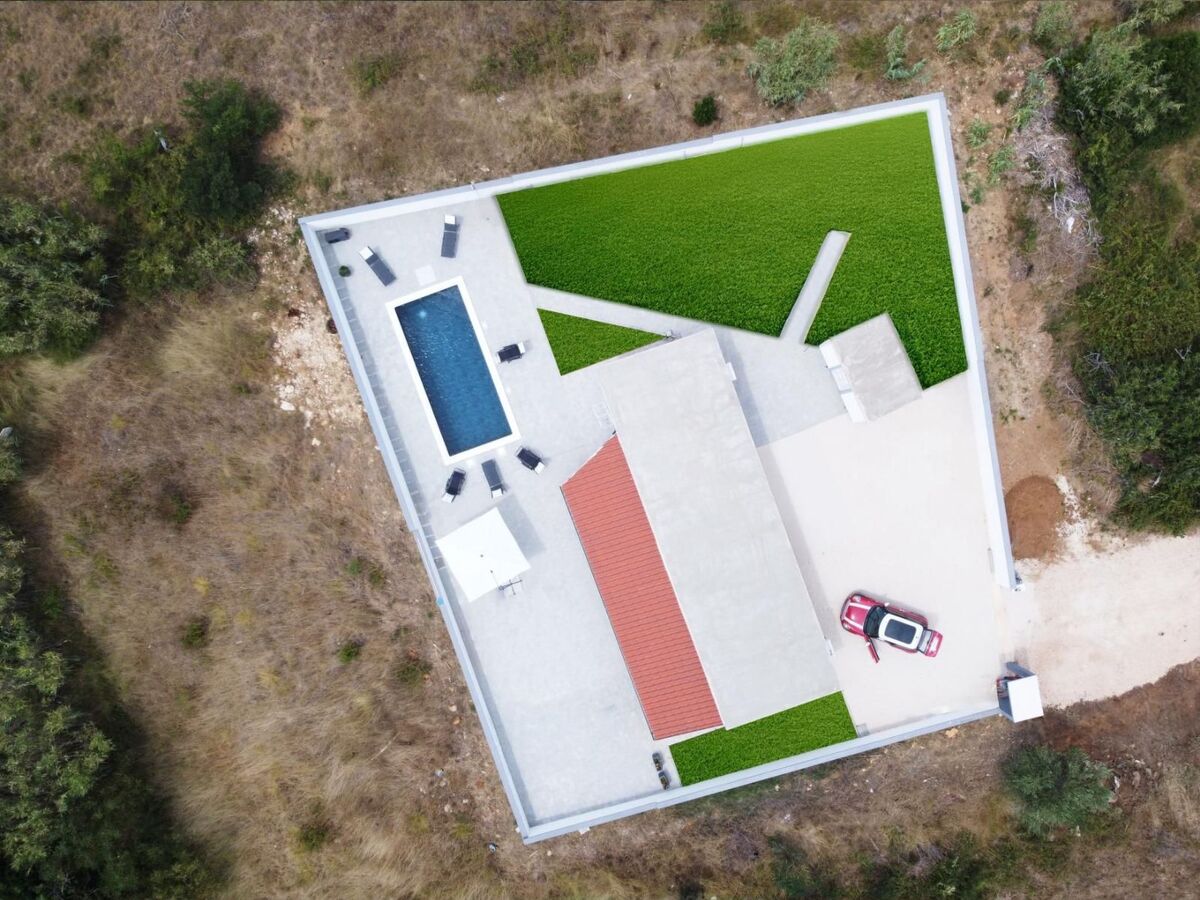 Maison Sandra avec piscine chauffée privée à Privlaka - Photo 4