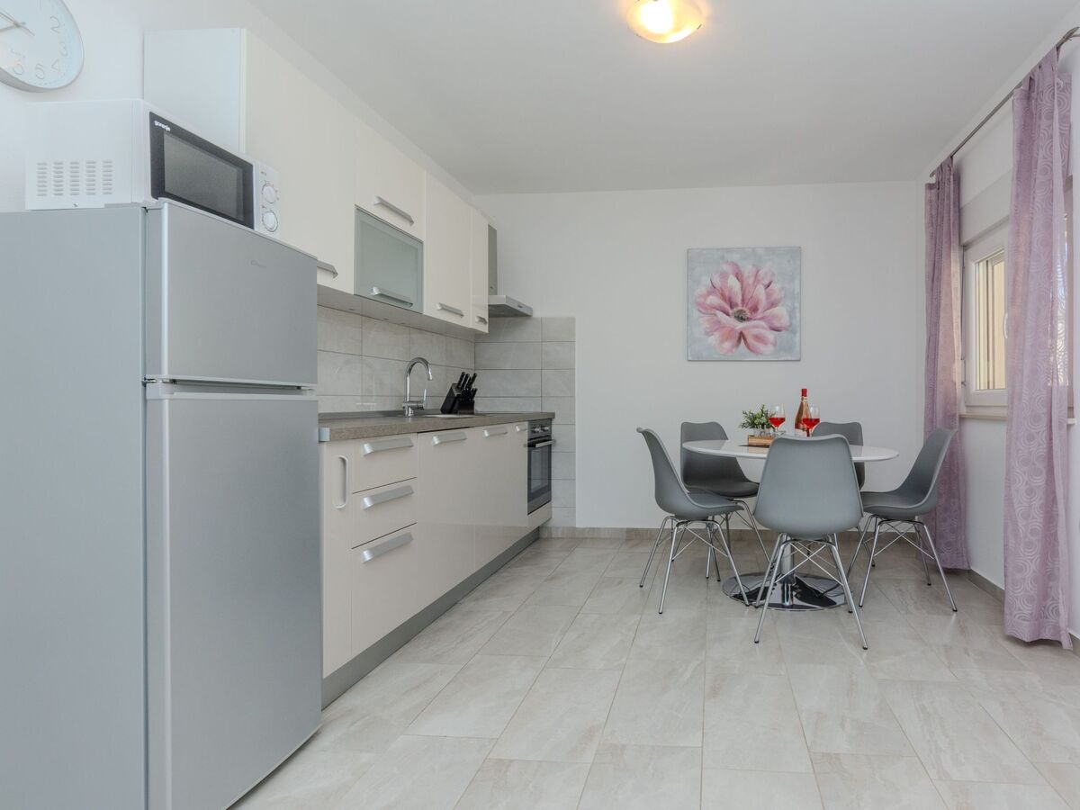 Maison Ella à Privlaka - Piscine chauffée et plage à 260 m - Photo 7