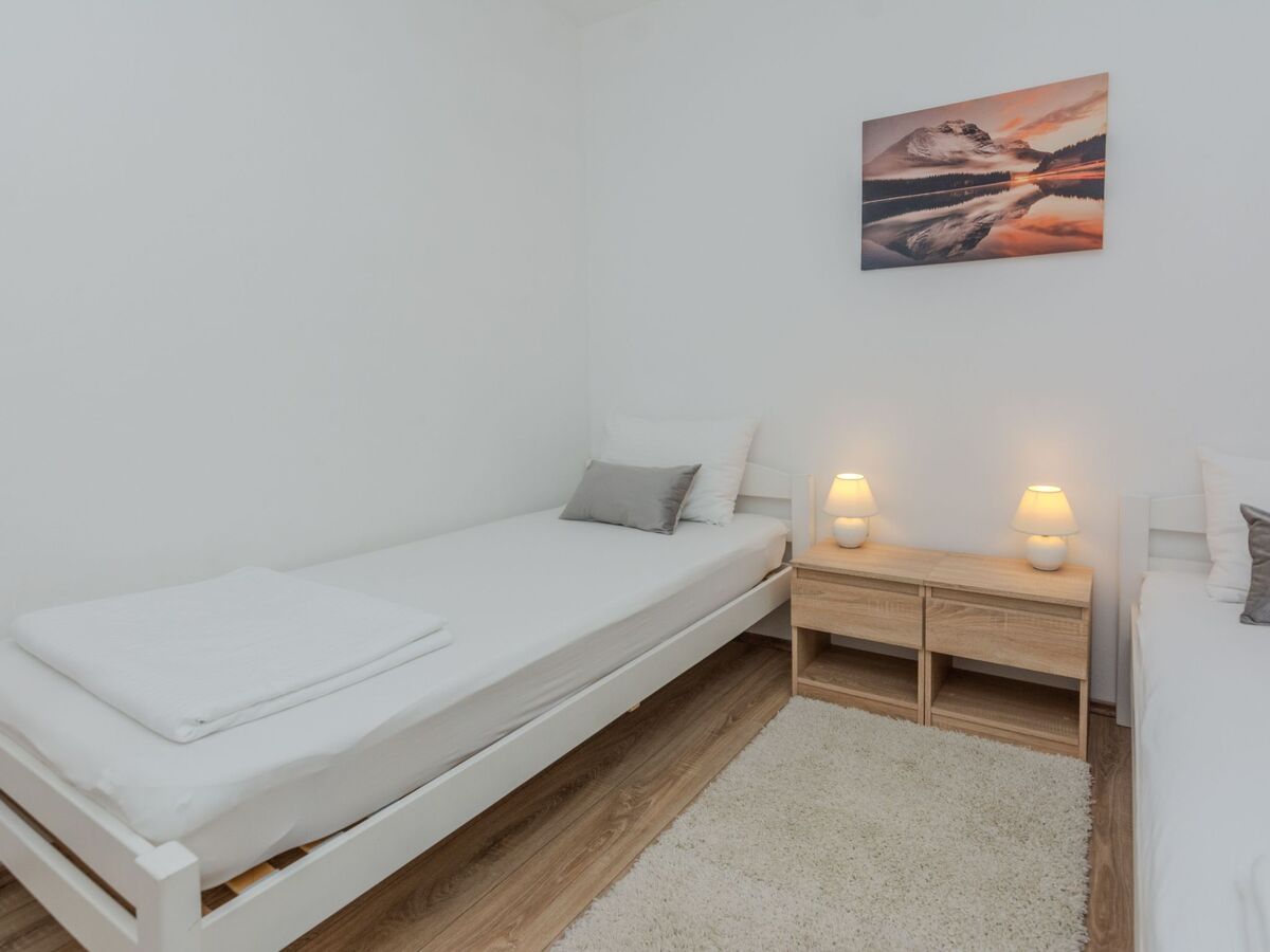 Maison Ella à Privlaka - Piscine chauffée et plage à 260 m - Photo 14