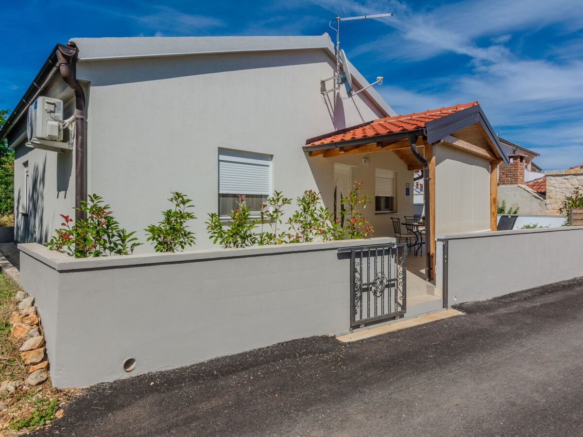 Maison Ella à Privlaka - Piscine chauffée et plage à 260 m - Photo 16