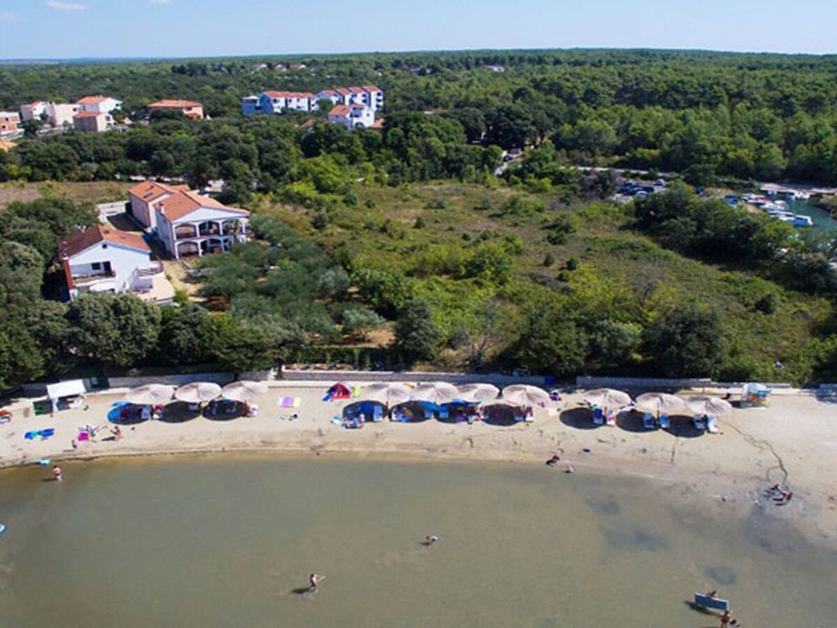 Vila Megy – Maison 10 pers, piscine privée à 50 m de la mer - Photo 11
