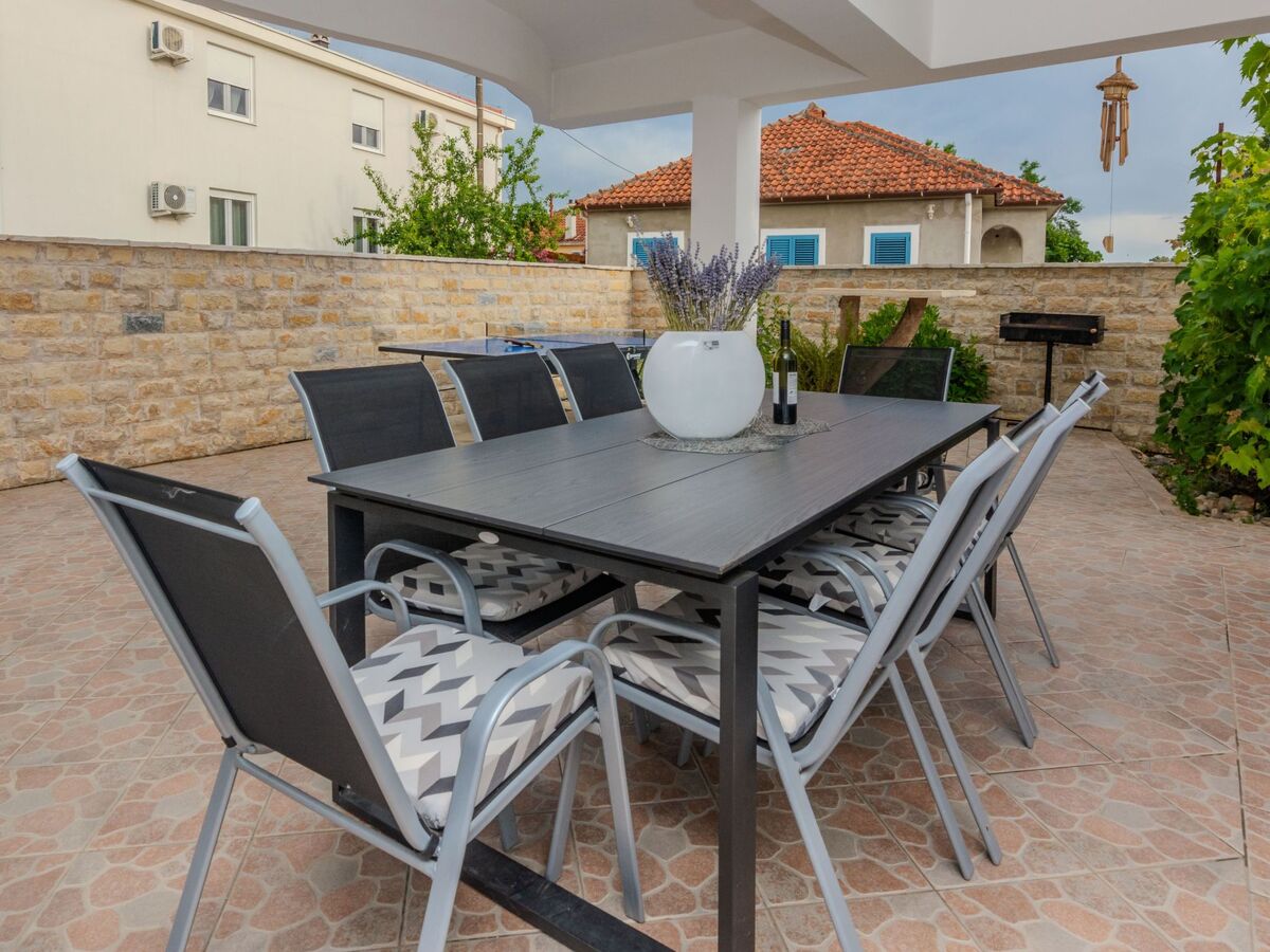 Maison Lucic : 2 appartements, 3 chambres à Zaton - Photo 3
