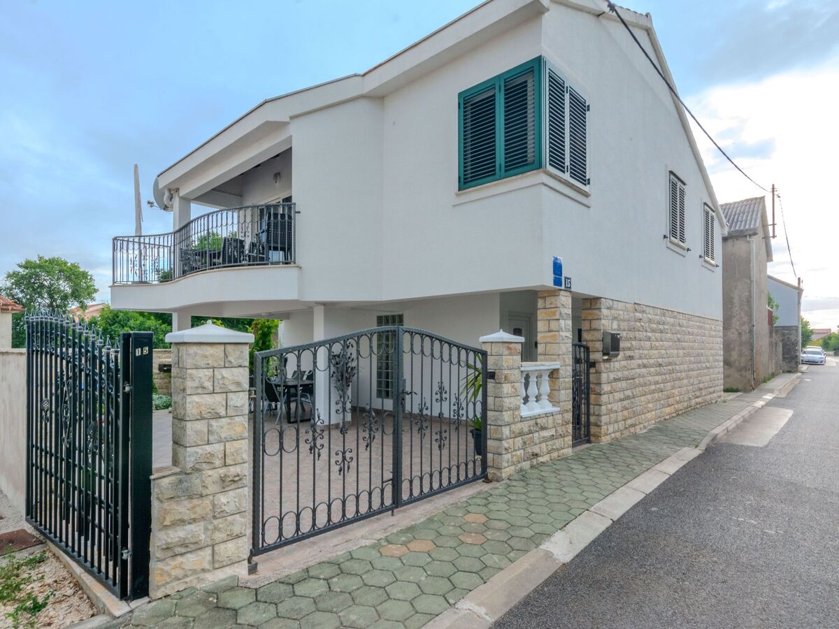 Maison Lucic : 2 appartements, 3 chambres à Zaton - Photo 5