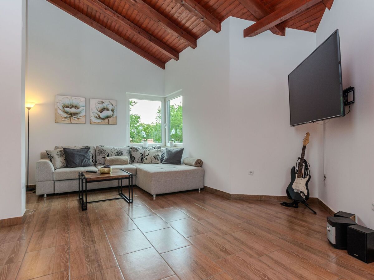 Maison Lucic : 2 appartements, 3 chambres à Zaton - Photo 13