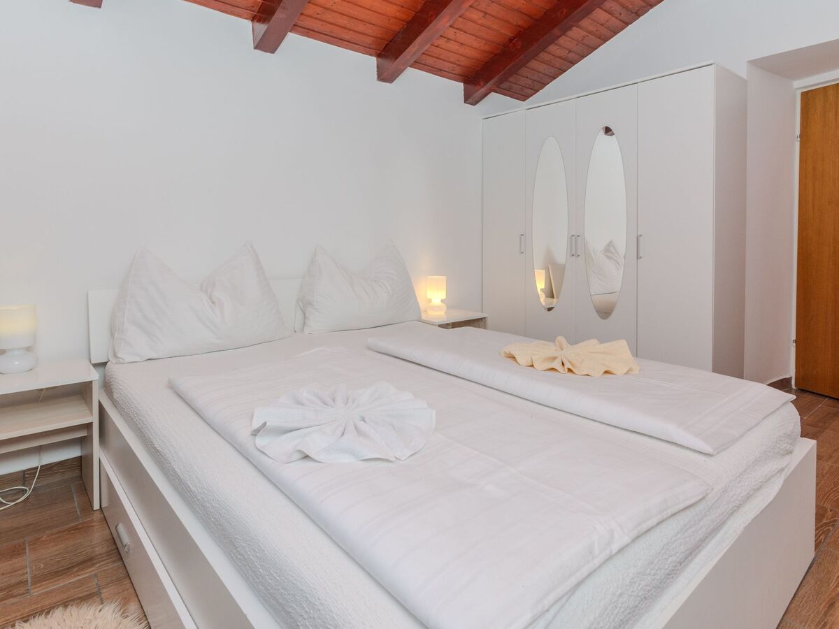 Maison Lucic : 2 appartements, 3 chambres à Zaton - Photo 15