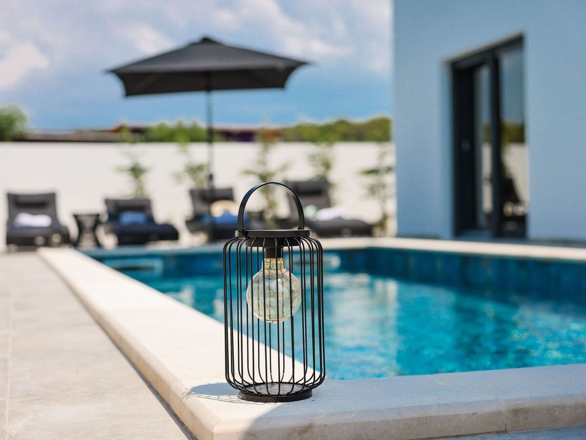 Villain Turanj – Maison 8 pers. avec piscine chauffée - Photo 8