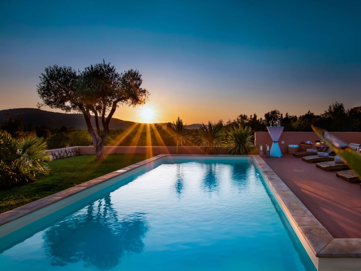 Maison 4 chambres avec piscine privée chauffée à Bilice - Photo 5