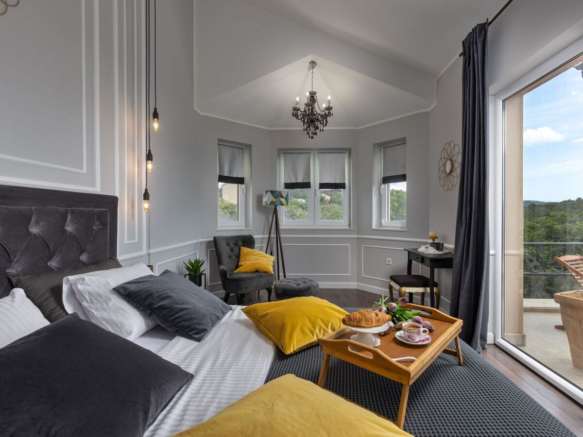 Maison 4 chambres avec piscine privée chauffée à Bilice - Photo 13