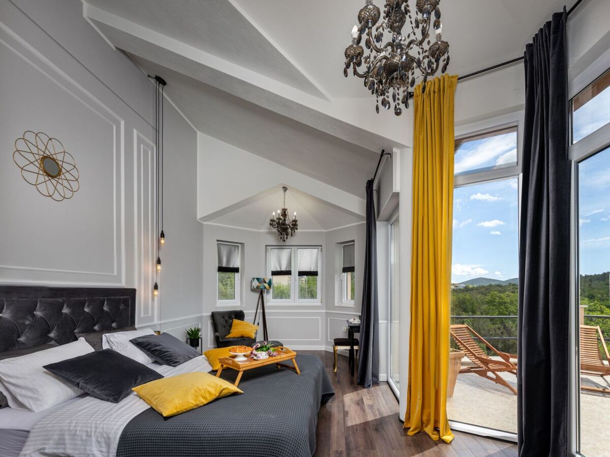 Maison 4 chambres avec piscine privée chauffée à Bilice - Photo 14