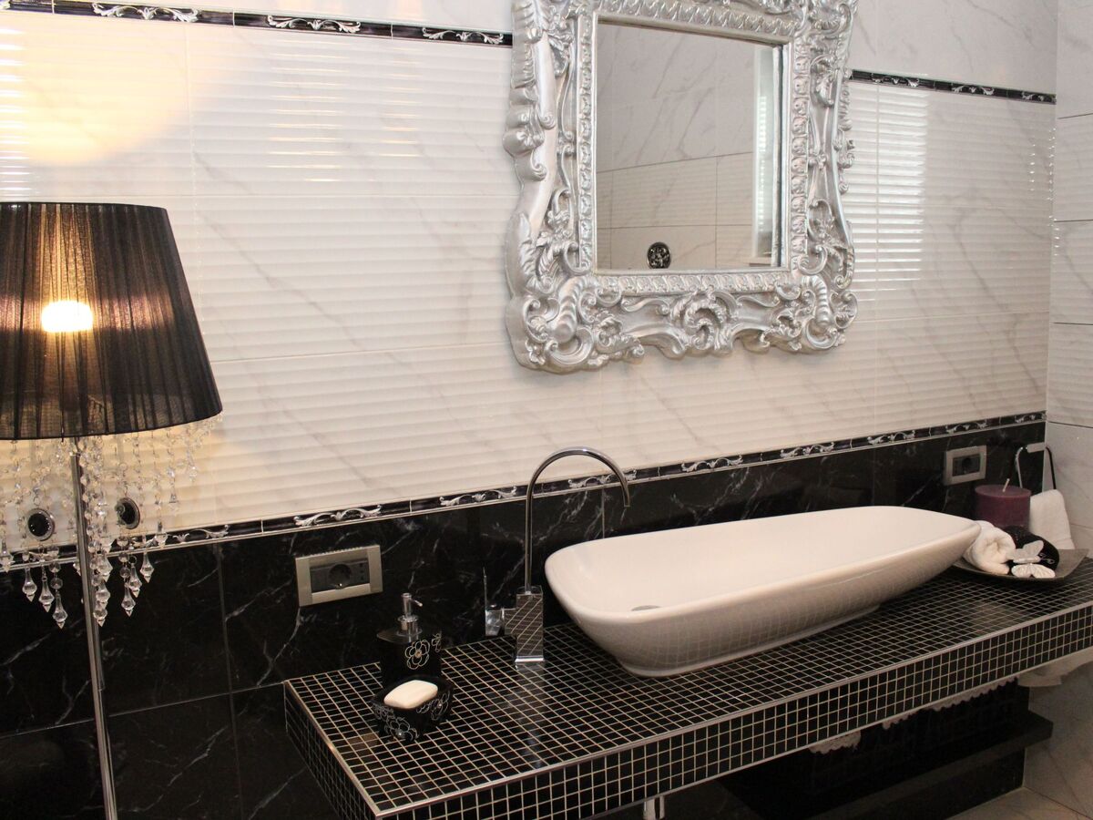Maison 4 chambres avec piscine privée chauffée à Bilice - Photo 35