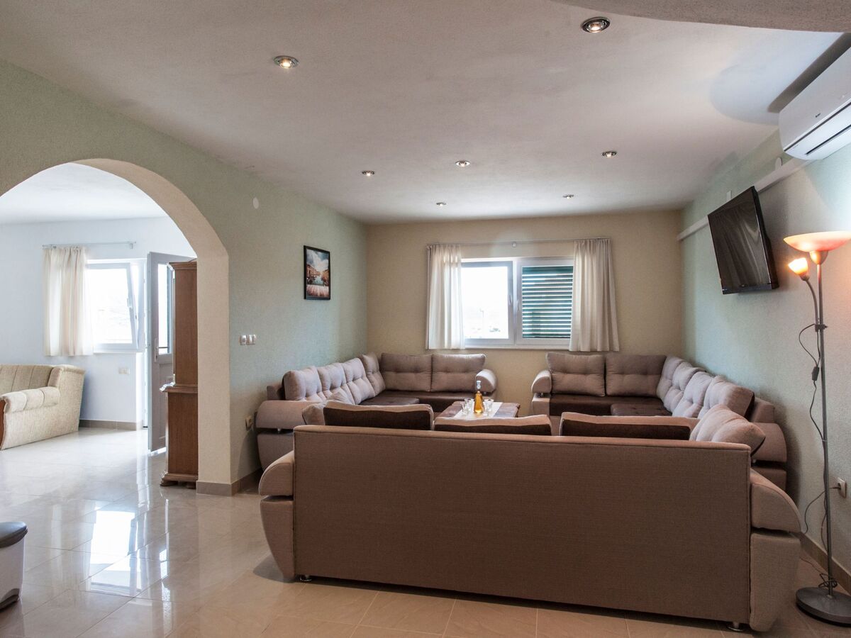 Villa Katy, 6 chambres avec piscine privée à Marina - Photo 9
