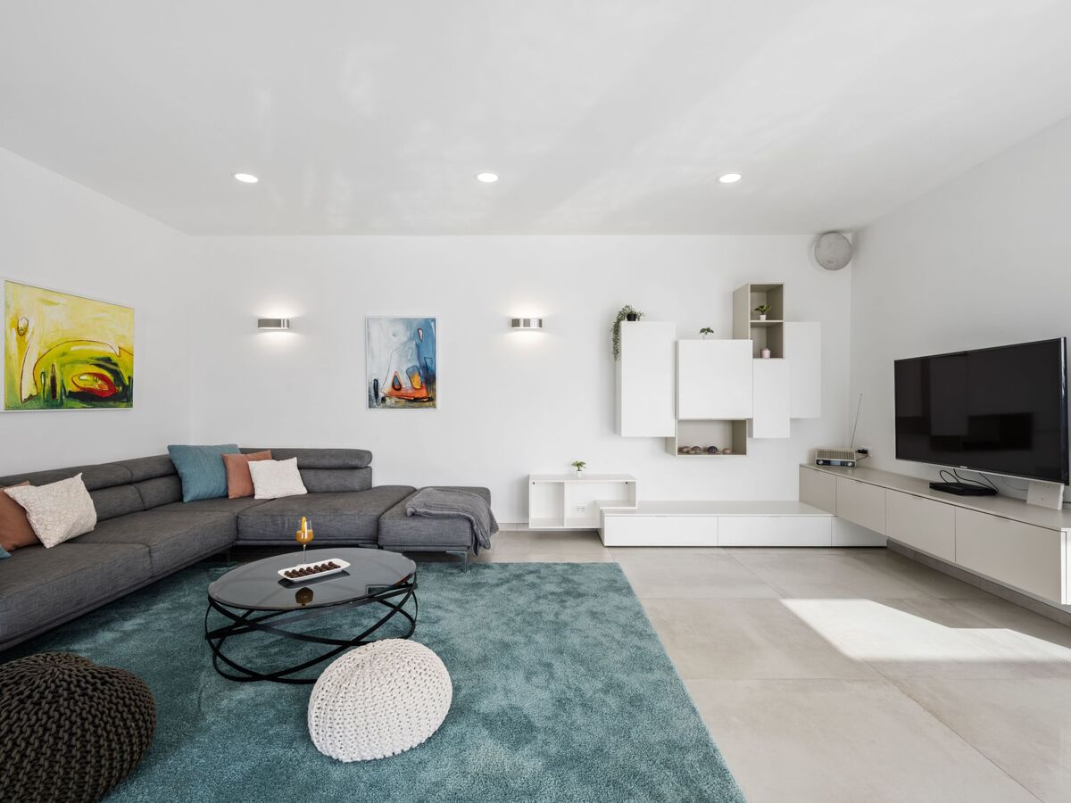 Maison Plava Voda – 4 chambres, piscine chauffée et plage privée - Photo 9