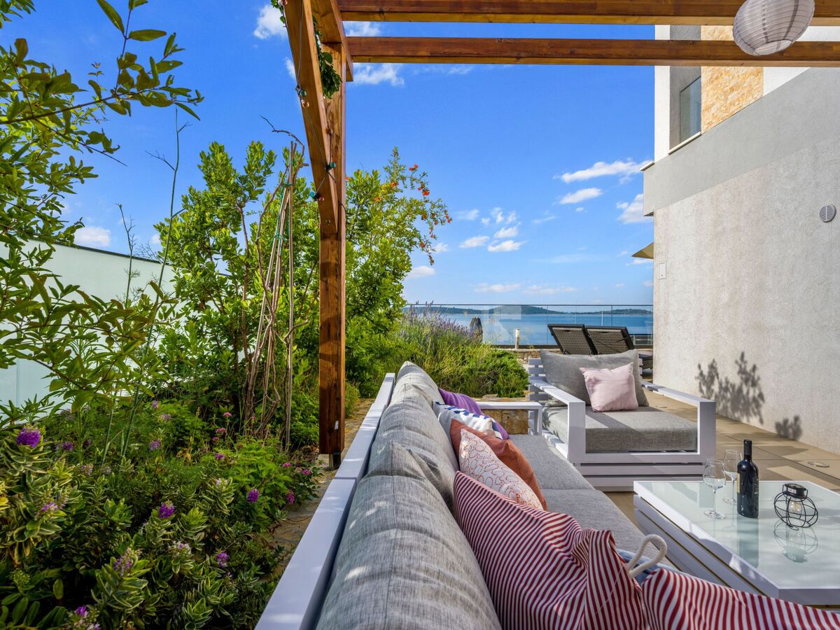 Maison Plava Voda – 4 chambres, piscine chauffée et plage privée - Photo 29