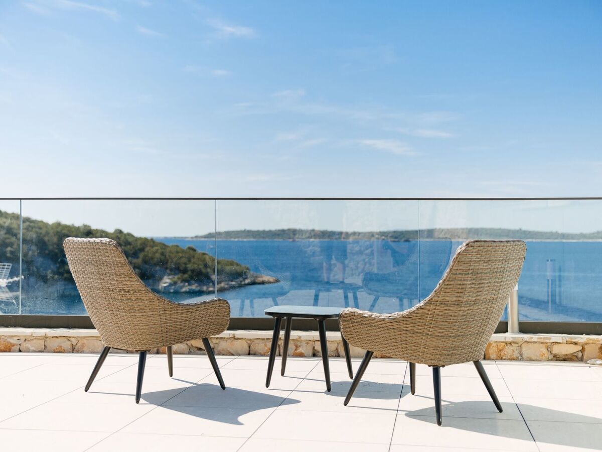 Maison Plava voda avec piscine chauffée et plage privée - Photo 4
