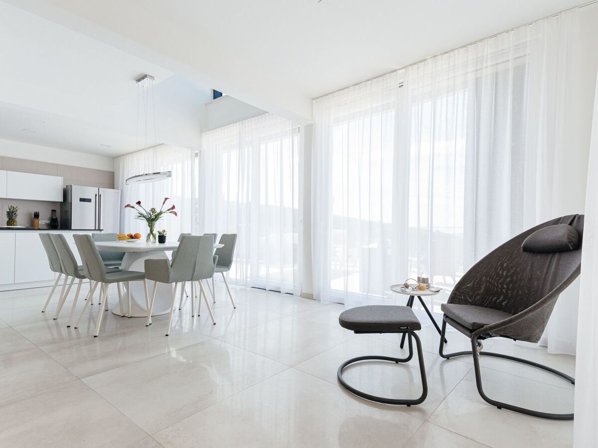 Maison Plava voda avec piscine chauffée et plage privée - Photo 14