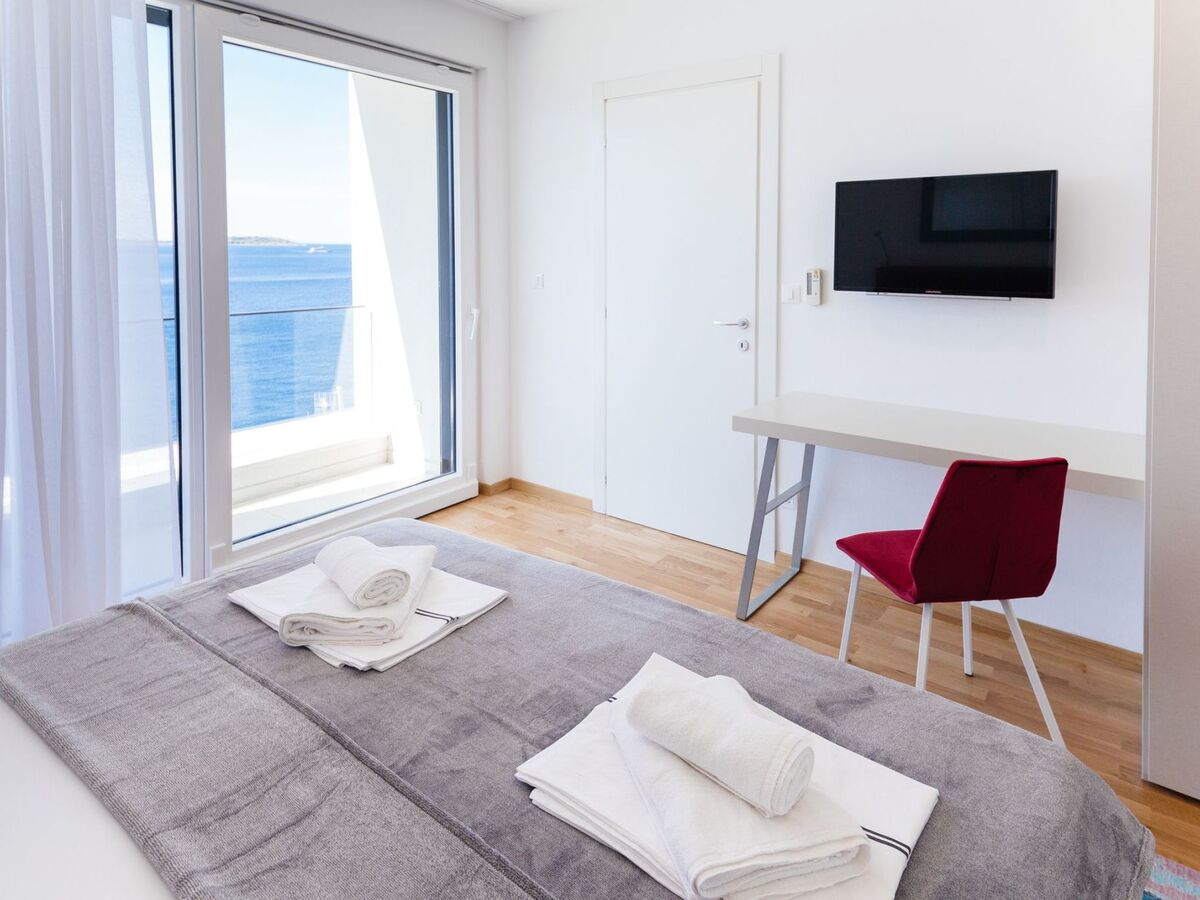 Maison Plava voda avec piscine chauffée et plage privée - Photo 28